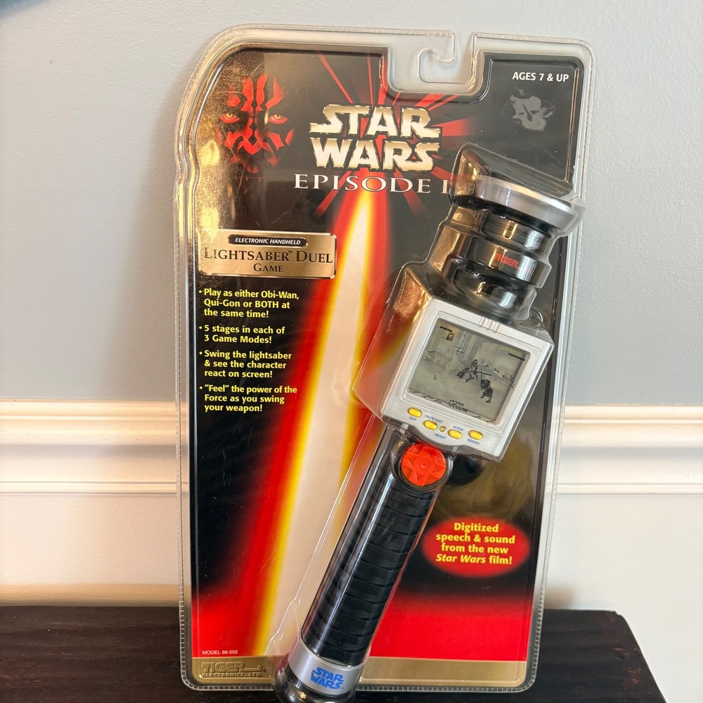 Star Wars Episode I Lightsaber Duel Game Tiger Electronics 1999 Vintage NIB
